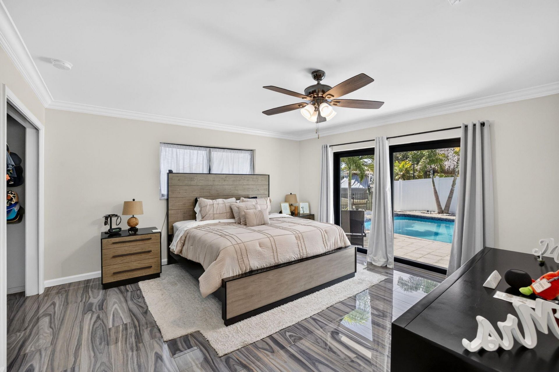 5570 NE 26th Avenue, Fort Lauderdale, FL 33308 Photo