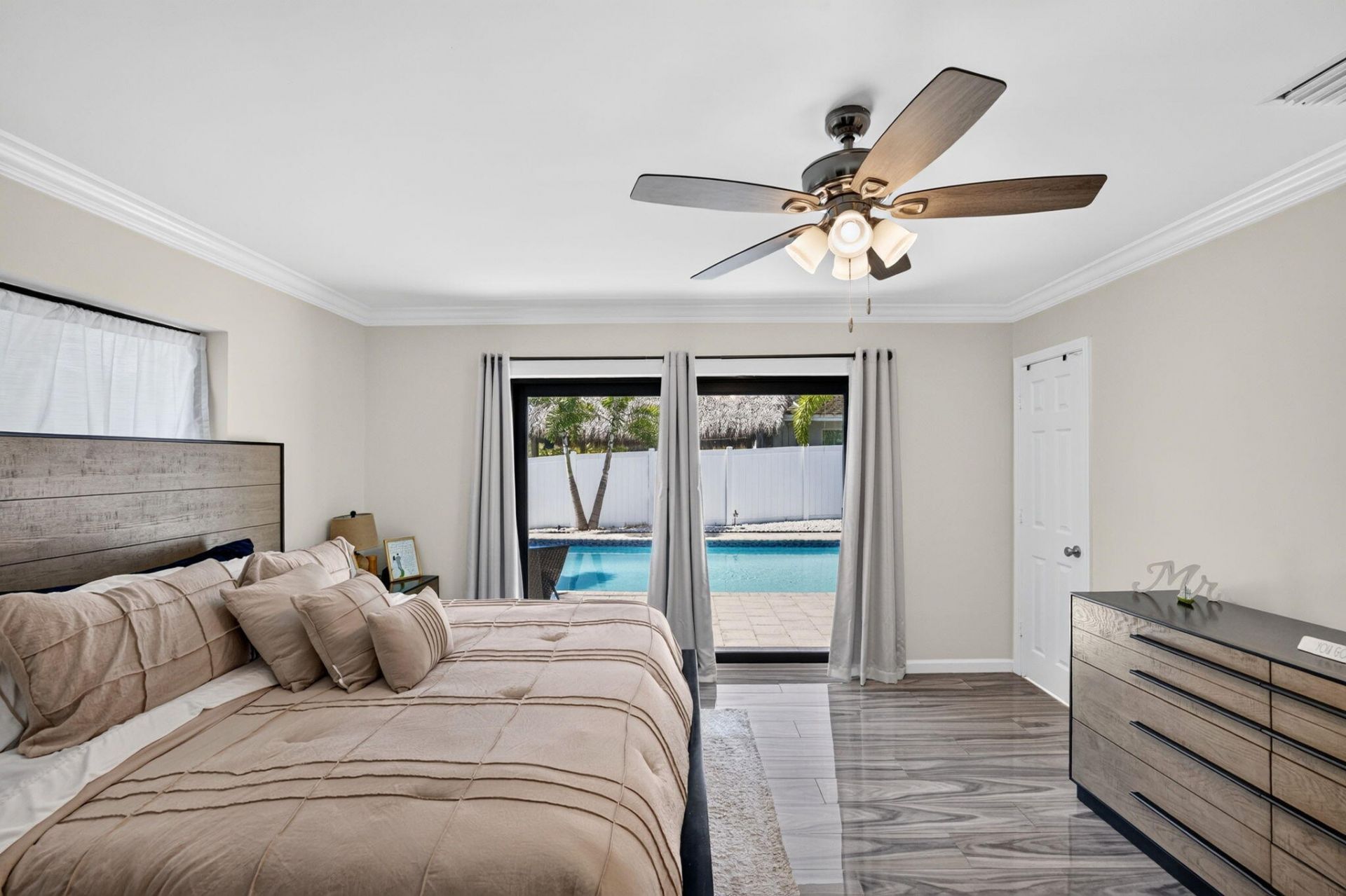 5570 NE 26th Avenue, Fort Lauderdale, FL 33308 Photo