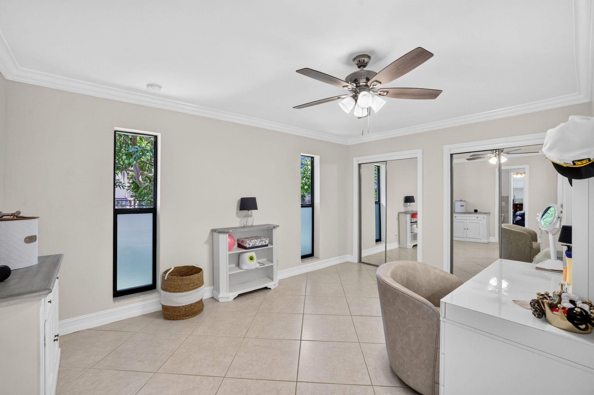 5570 NE 26th Avenue, Fort Lauderdale, FL 33308 Photo