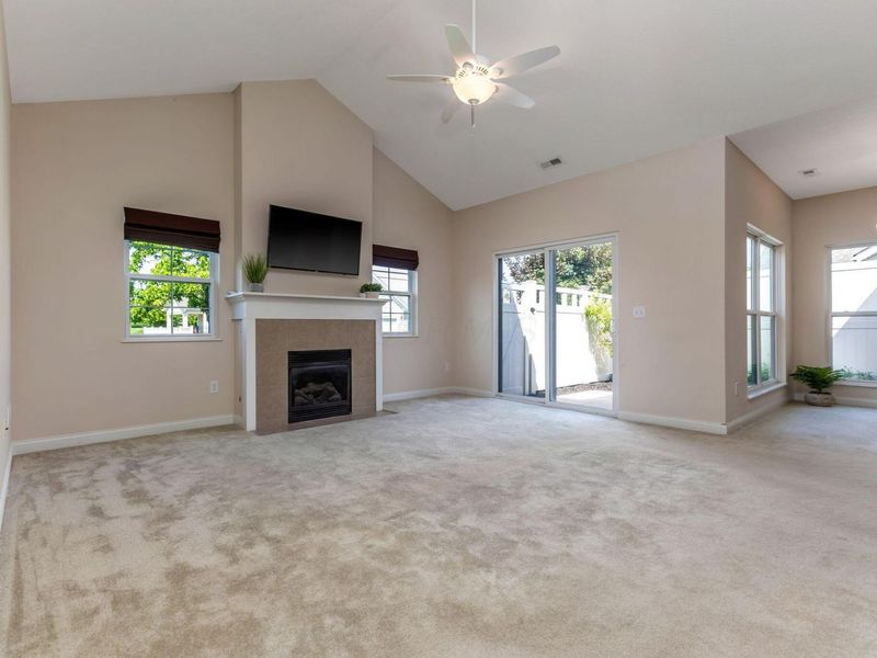 5123 Hayden Woods Lane , Hilliard, OH 43026 Photo 9