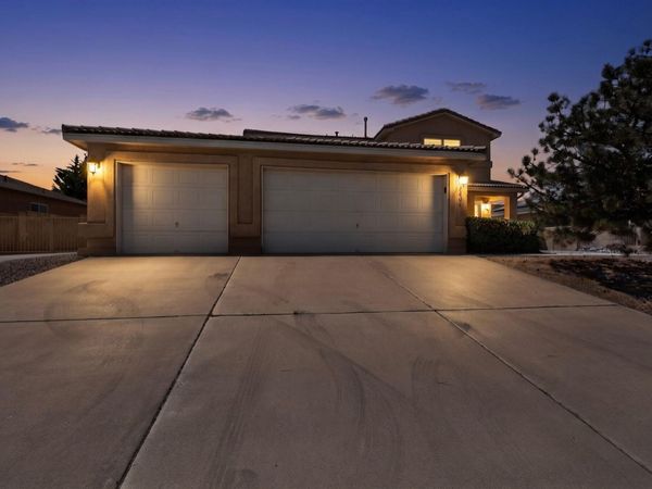 5005 Mira Vista Drive NE, Rio Rancho, NM 87144