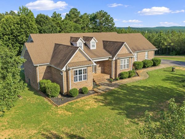 2665 Feather Ridge Rd , Lexington, TN 38351