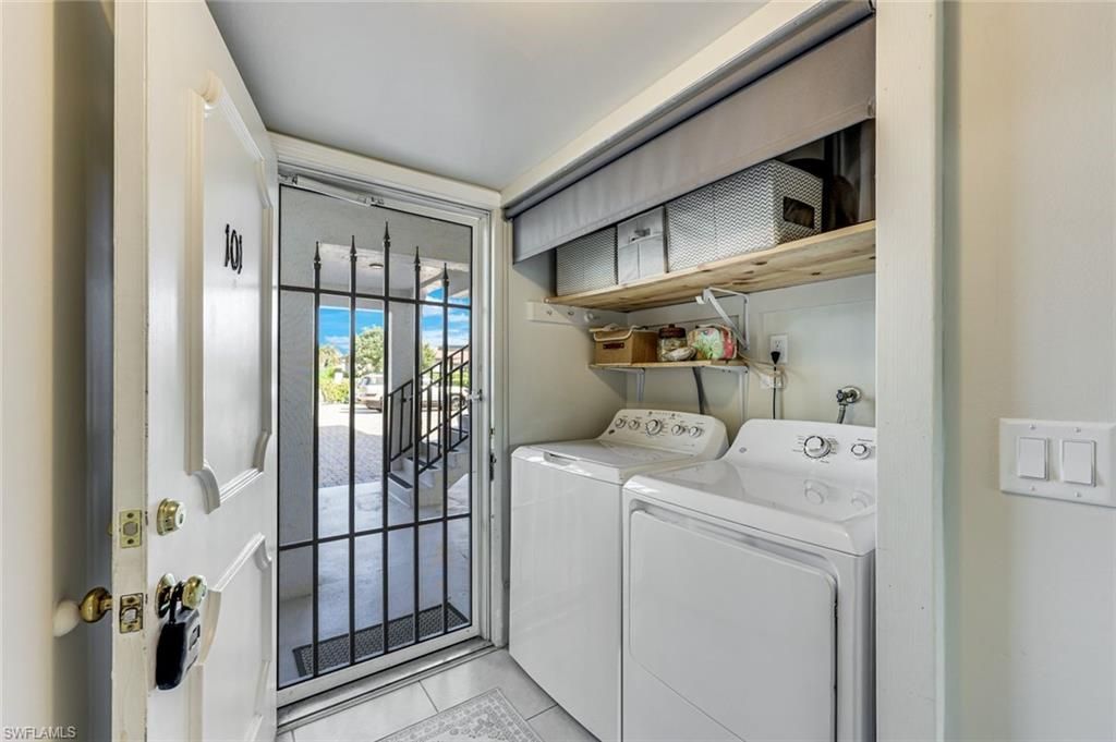 3030 Binnacle Dr, Unit 101, Naples, FL 34103 Photo