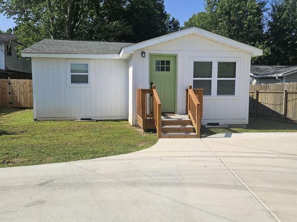 666 Harvest Road, Harvest, AL 35749