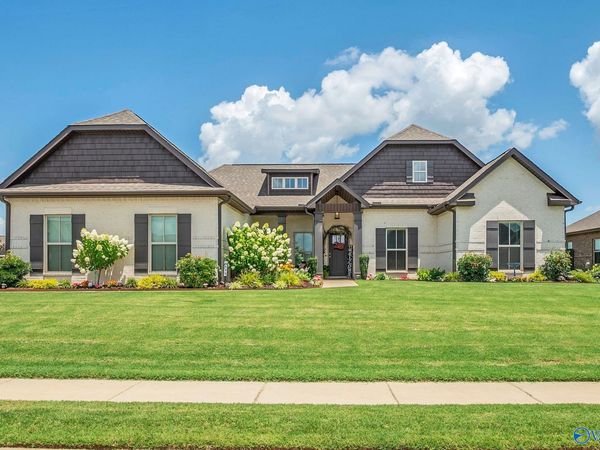 135 Shangrila Way, Meridianville, AL 35759