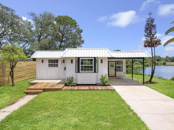 997 Aragon Ave, St Augustine, FL 32086