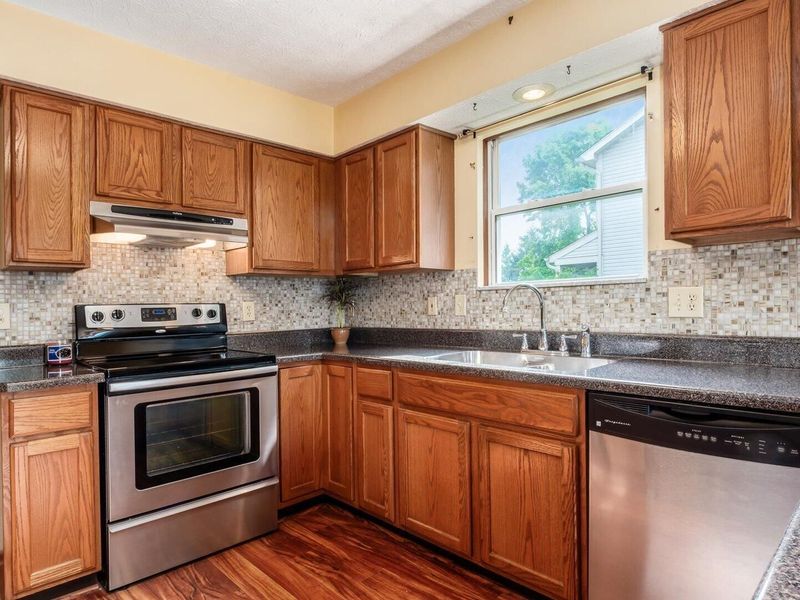 785 Midway Drive , Newark, OH 43055 Photo 11