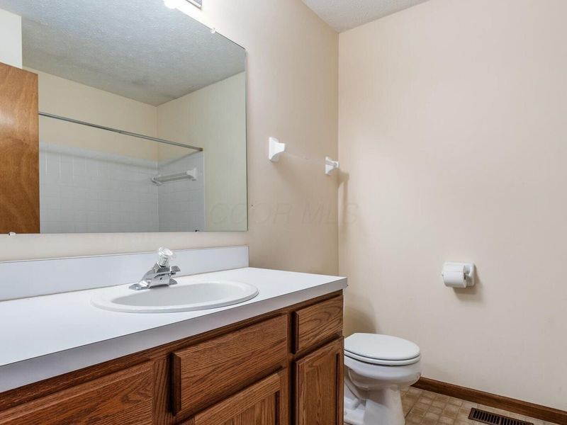 785 Midway Drive , Newark, OH 43055 Photo 28