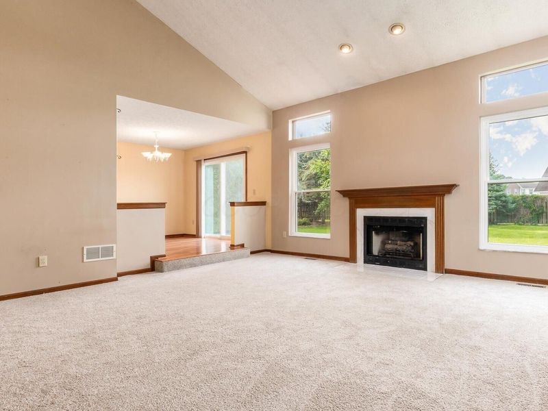 785 Midway Drive , Newark, OH 43055 Photo 4