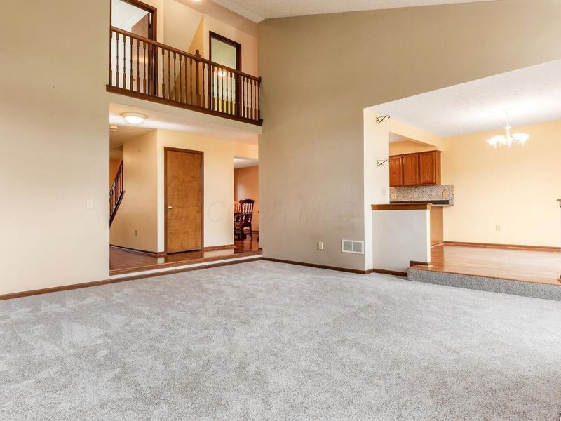 785 Midway Drive , Newark, OH 43055 Photo 8