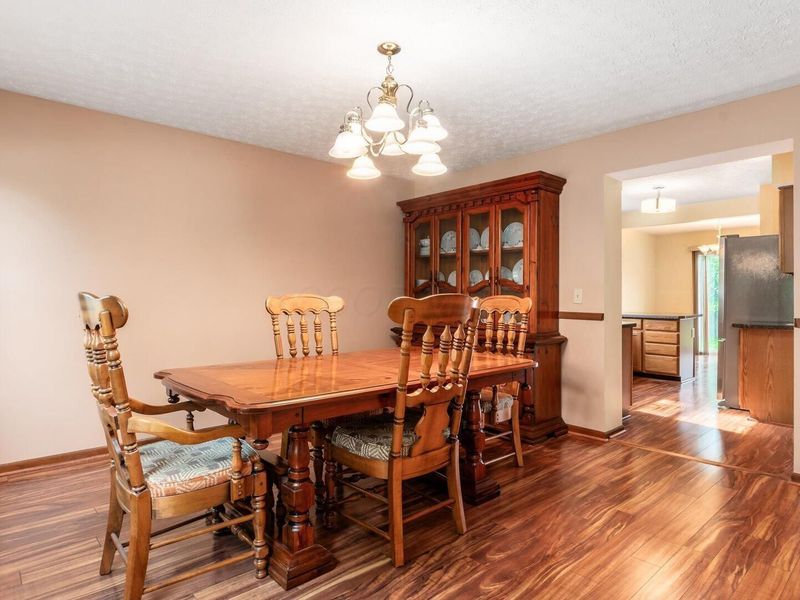 785 Midway Drive , Newark, OH 43055 Photo 9