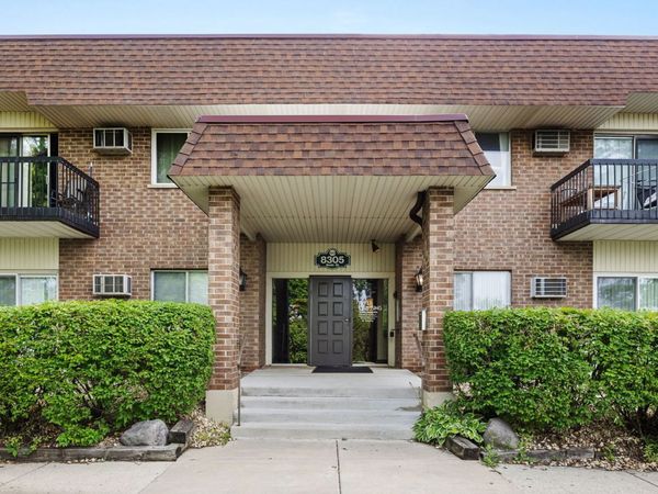 8305 ROUTE 53 Street , Unit A19, Woodridge, IL 60517