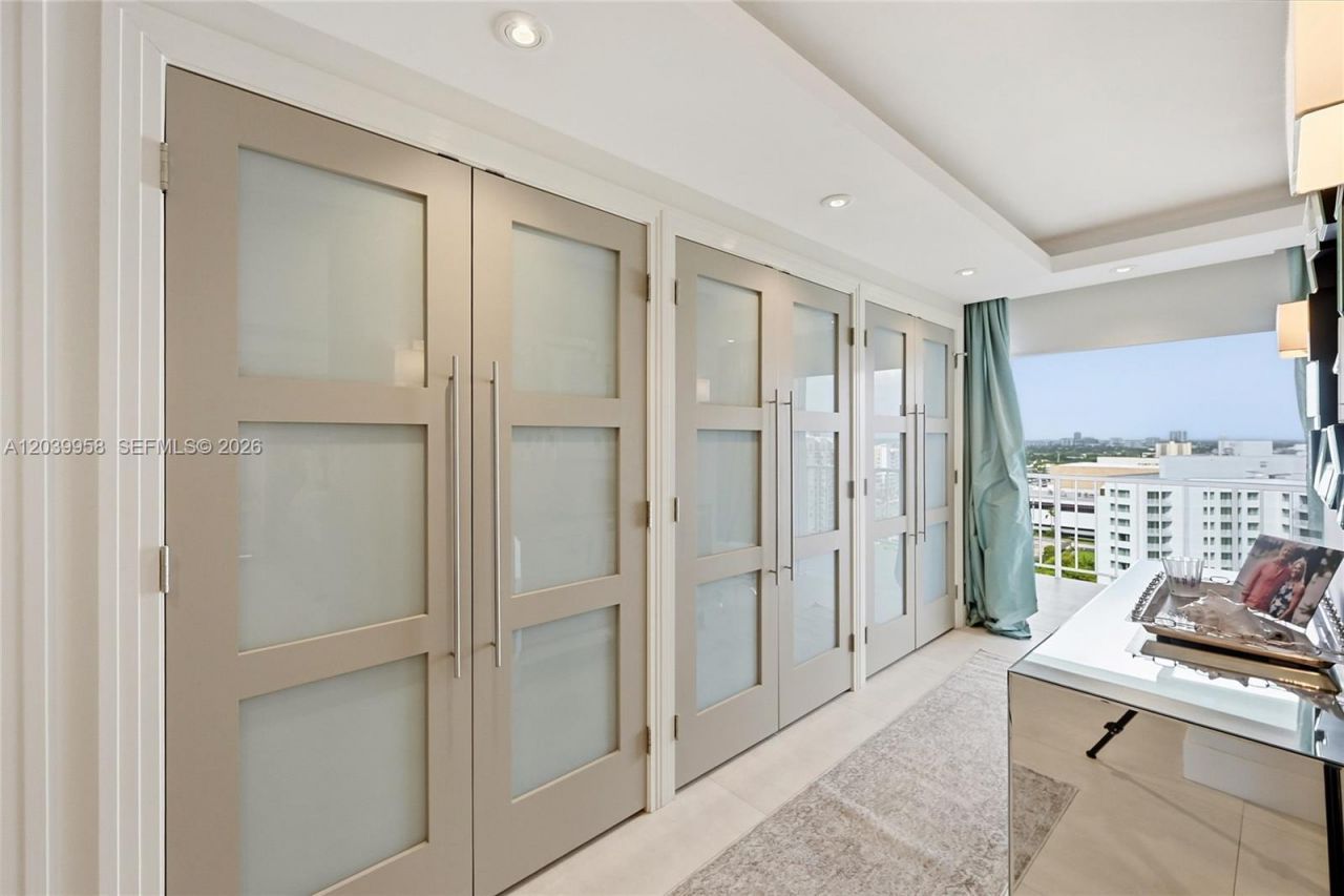 2800 E Sunrise Blvd , Unit PHG, Fort Lauderdale, FL 33304 Photo
