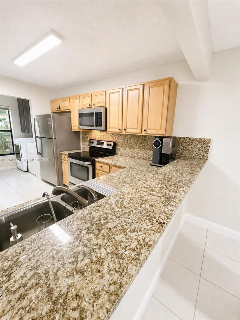 7954 NW 41st Ct , Sunrise, FL 33351 Photo