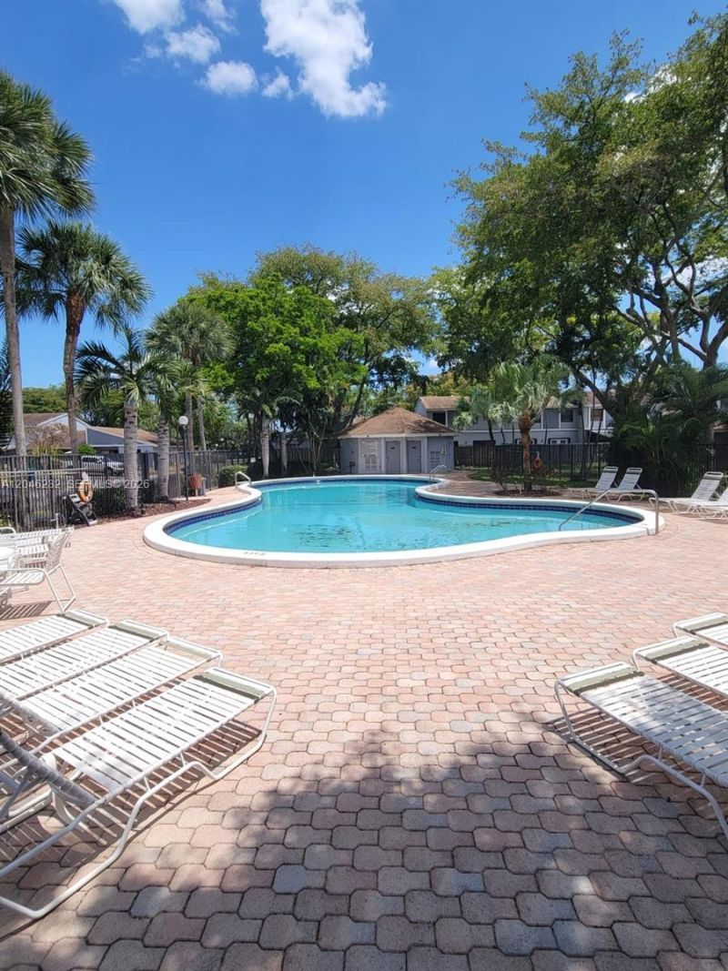 7954 NW 41st Ct , Sunrise, FL 33351 Photo
