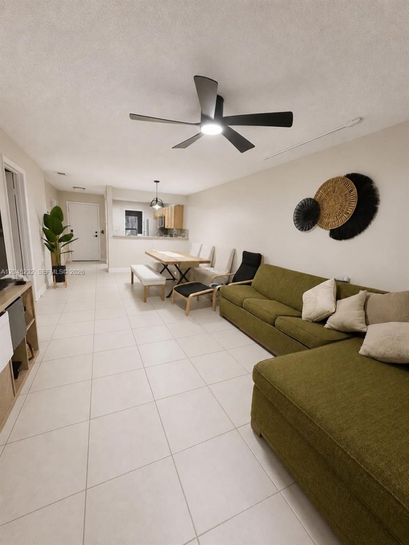 7954 NW 41st Ct , Sunrise, FL 33351 Photo