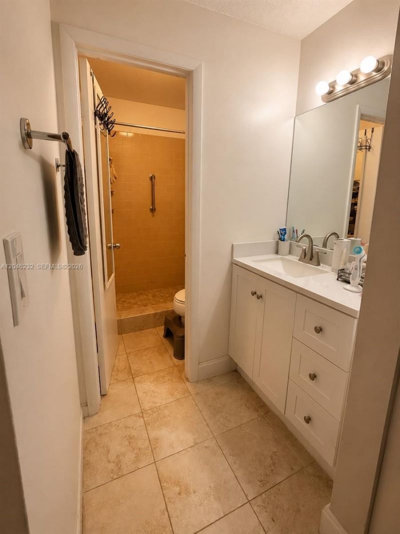 7954 NW 41st Ct , Sunrise, FL 33351 Photo