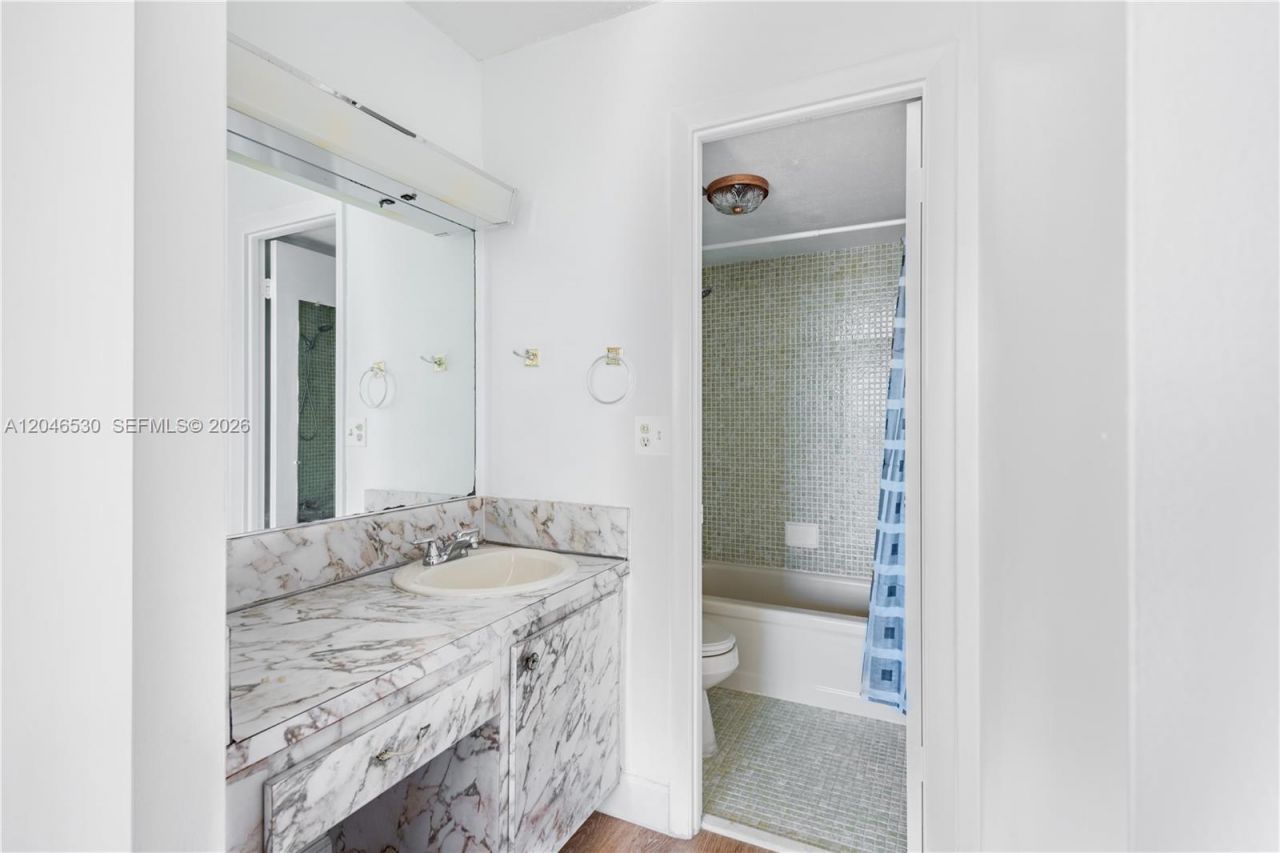 3161 S Ocean Dr, Unit 407, Hallandale Beach, FL 33009 Photo