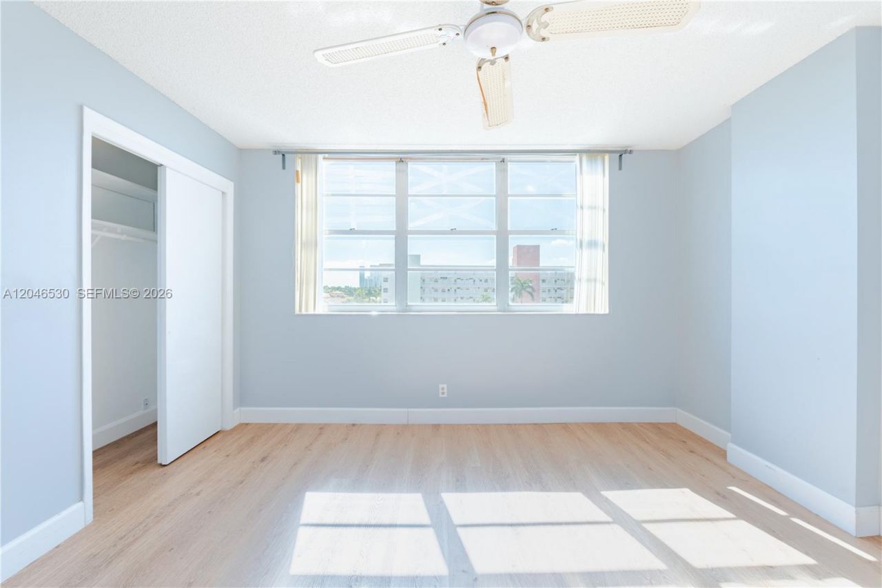 3161 S Ocean Dr, Unit 407, Hallandale Beach, FL 33009 Photo
