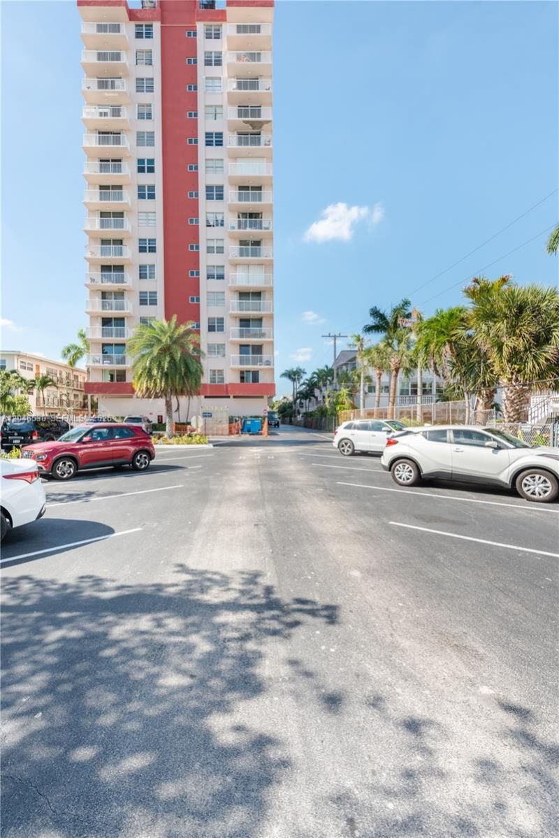 3161 S Ocean Dr, Unit 407, Hallandale Beach, FL 33009 Photo