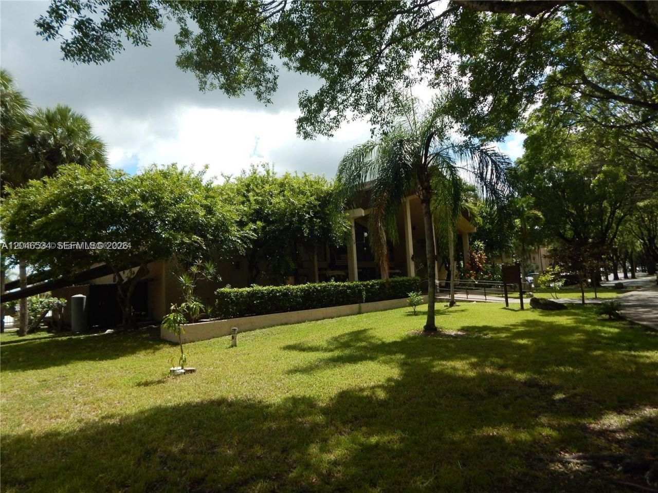 14601 N Kendall Dr , Unit 304K, Miami, FL 33186 Photo