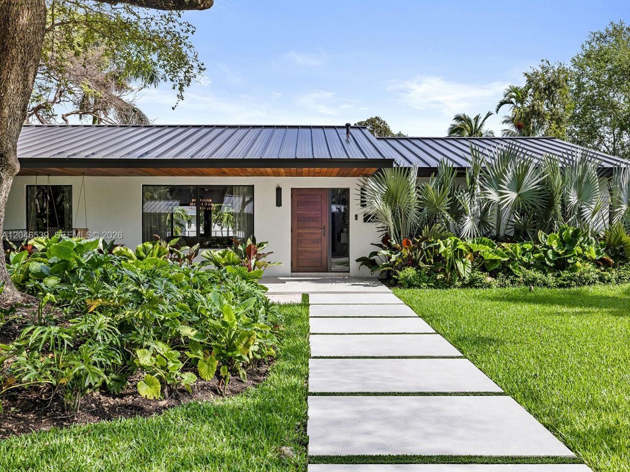 7945 SW 141st Ter, Palmetto Bay, FL 33158 Photo