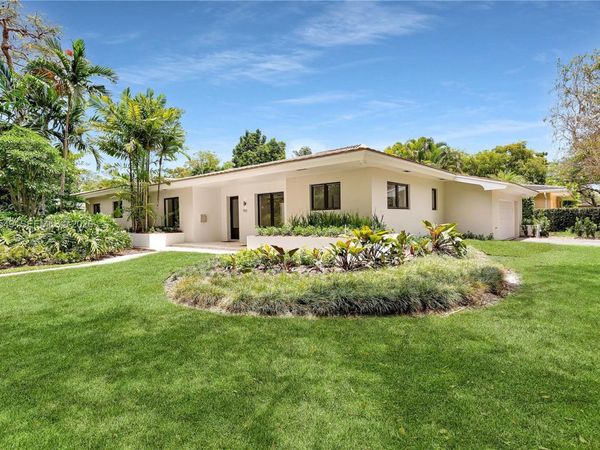 950 Bayamo Ave , Coral Gables, FL 33146