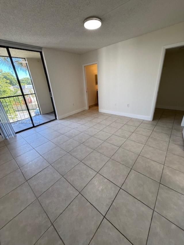 8075 SW 107th Ave , Unit 305, Miami, FL 33173 Photo
