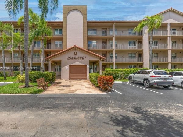 1110 SW 125th Ave, Unit 112M, Pembroke Pines, FL 33027