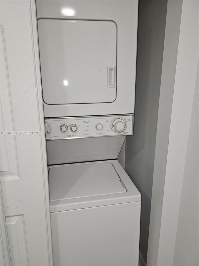 1110 SW 125th Ave, Unit 112M, Pembroke Pines, FL 33027 Photo