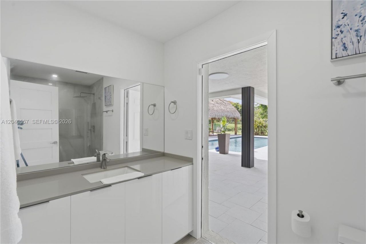 14675 SW 78th Ave , Palmetto Bay, FL 33158 Photo