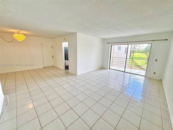 2495 SW 82nd Ave , Unit 205, Davie, FL 33324