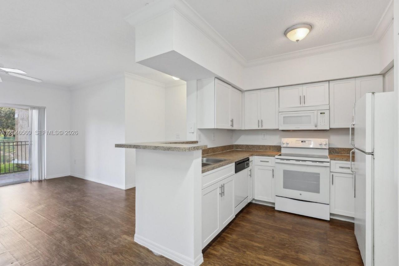 151 SW 117th Ave , Unit 9106, Pembroke Pines, FL 33025 Photo