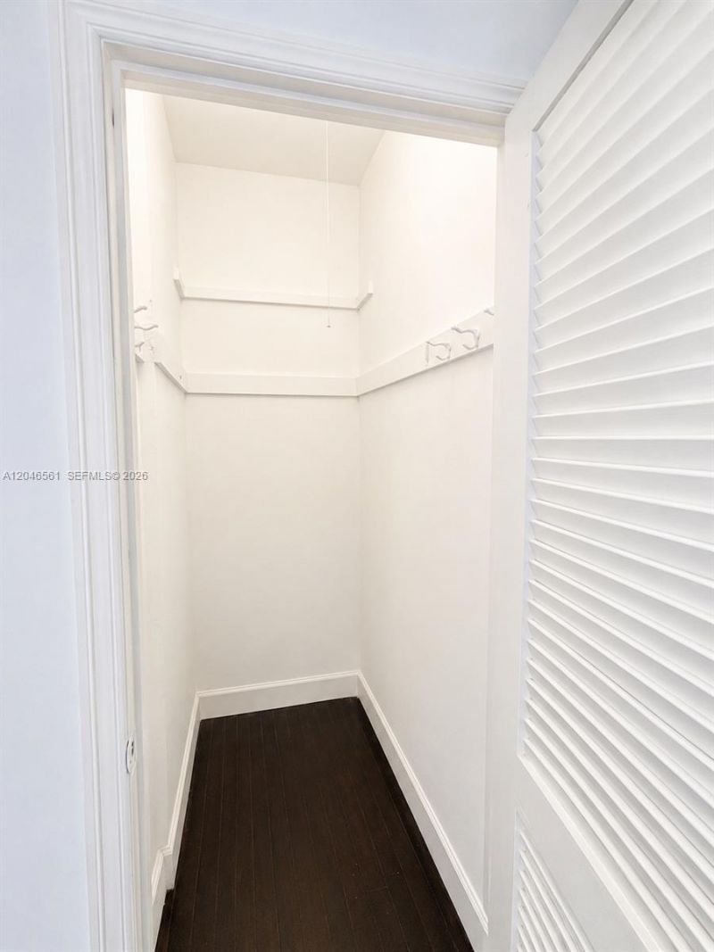 2456 Flamingo Drive , Unit 10, Miami Beach, FL 33140 Photo