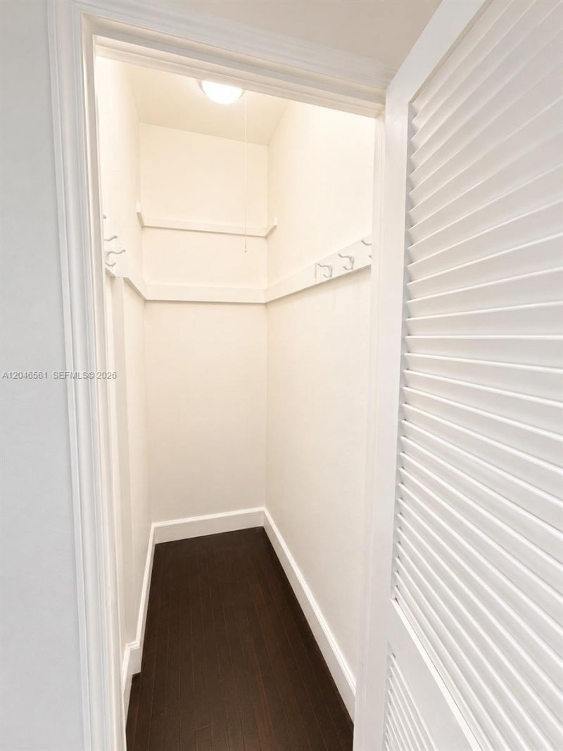 2456 Flamingo Drive , Unit 10, Miami Beach, FL 33140 Photo
