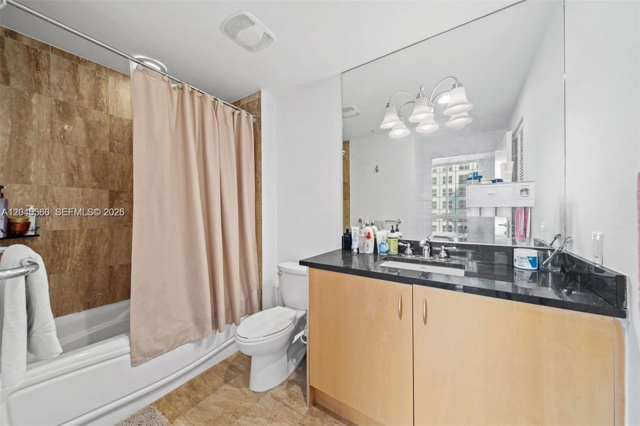 300 S Biscayne Blvd , Unit T-2603, Miami, FL 33131 Photo