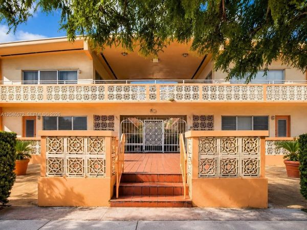 1050 Pennsylvania Ave , Unit 12-A, Miami Beach, FL 33139