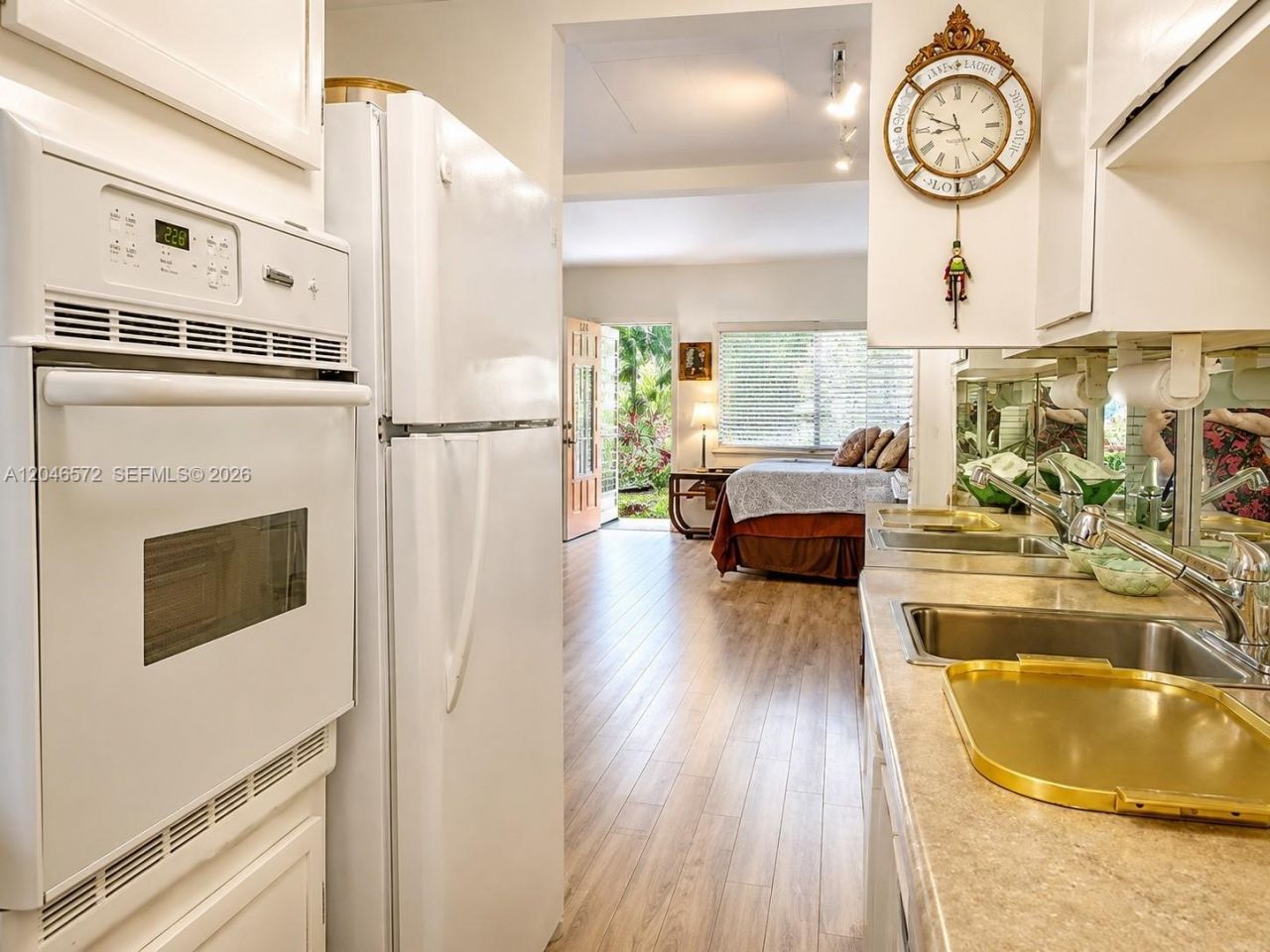 1050 Pennsylvania Ave , Unit 12-A, Miami Beach, FL 33139 Photo