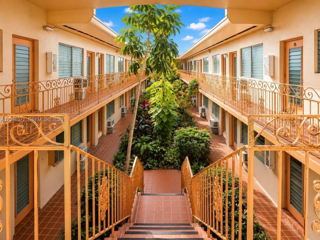1050 Pennsylvania Ave , Unit 12-A, Miami Beach, FL 33139 Photo