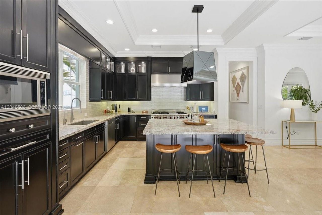 4734 Sunset Drive, Miami, FL 33143 Photo