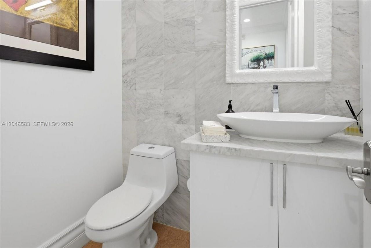 4734 Sunset Drive, Miami, FL 33143 Photo