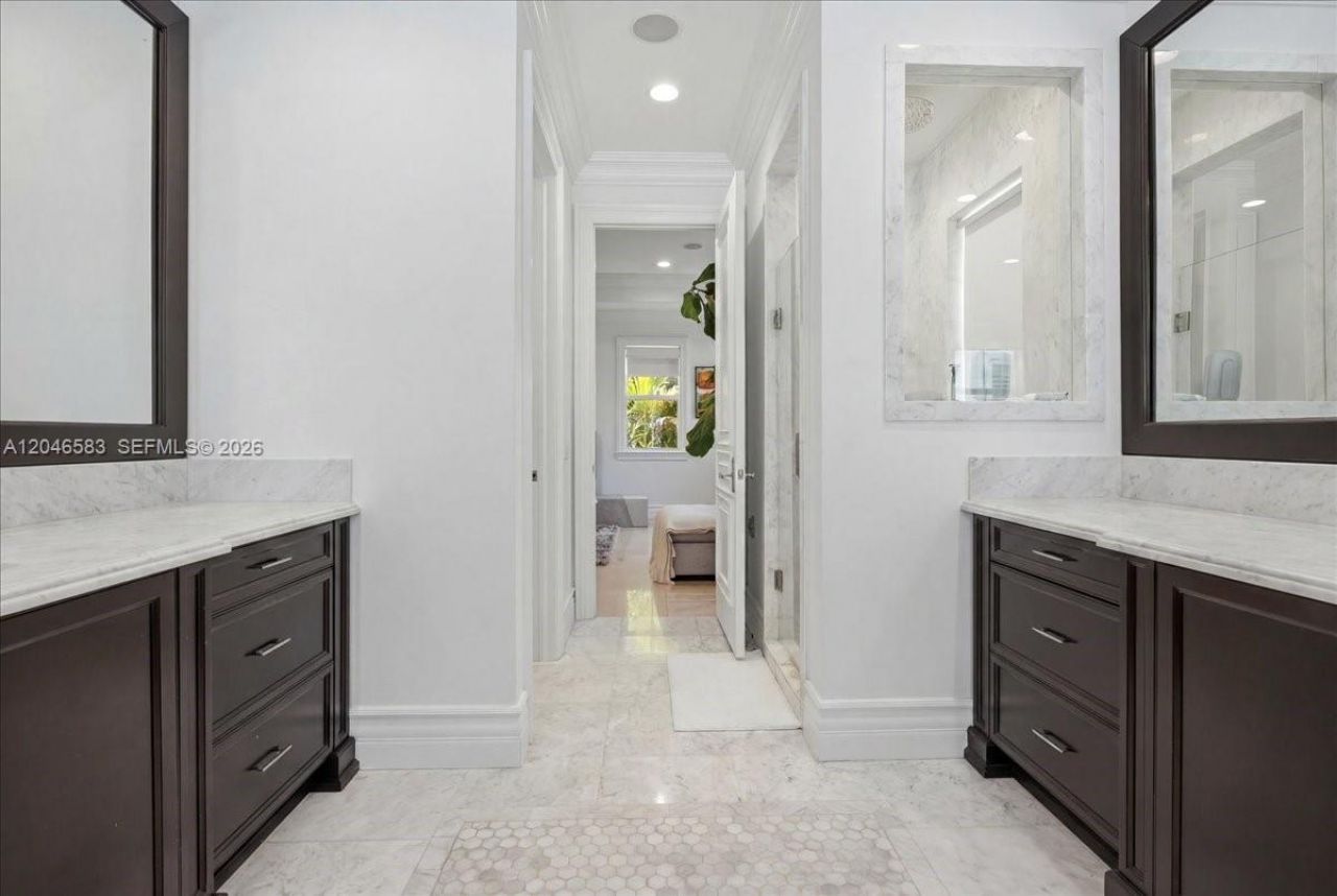 4734 Sunset Drive, Miami, FL 33143 Photo