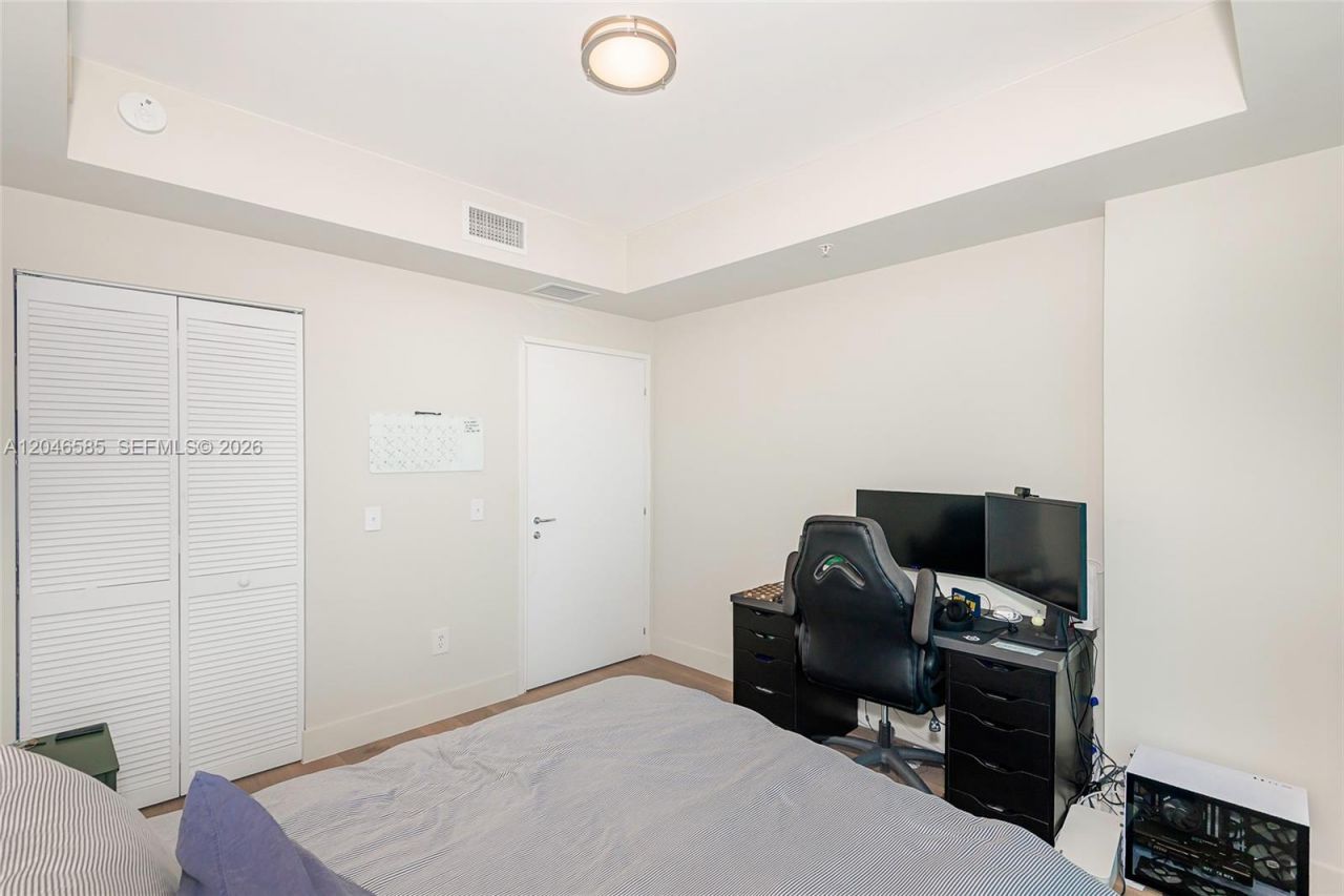 300 S Biscayne Blvd , Unit T-2612, Miami, FL 33131 Photo