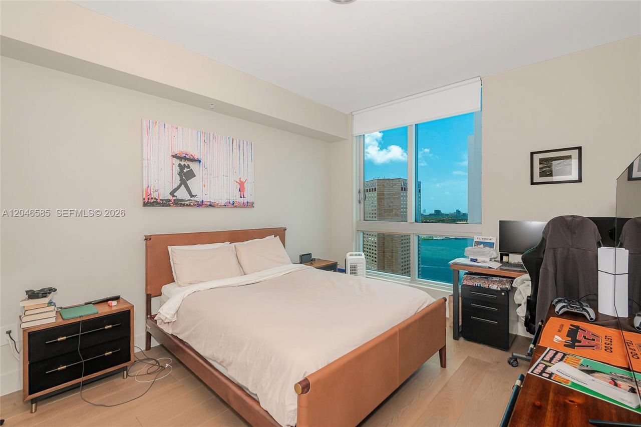 300 S Biscayne Blvd , Unit T-2612, Miami, FL 33131 Photo