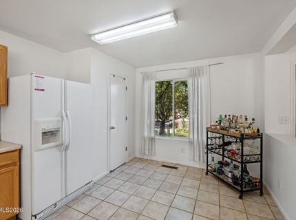 9490 Autumn Leaf Way, Reno, NV 89506 Photo