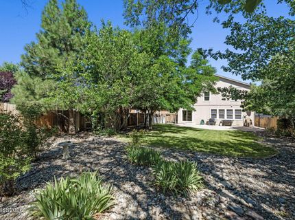 9490 Autumn Leaf Way, Reno, NV 89506 Photo
