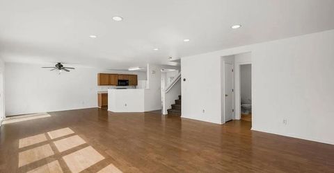 9490 Autumn Leaf Way, Reno, NV 89506 Photo