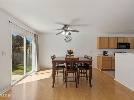 9490 Autumn Leaf Way, Reno, NV 89506 Photo