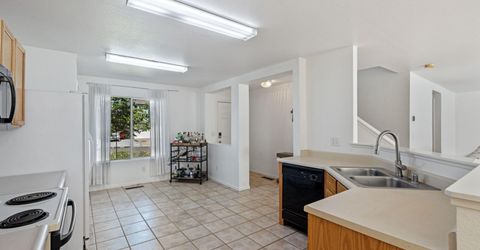 9490 Autumn Leaf Way, Reno, NV 89506 Photo