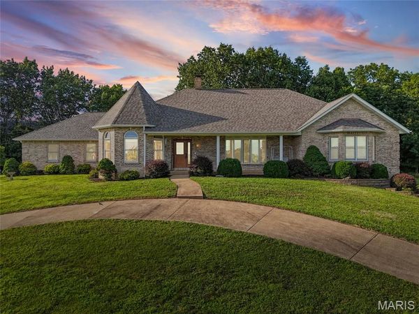 1301 Hillside Estates Drive , Pevely, MO 63070